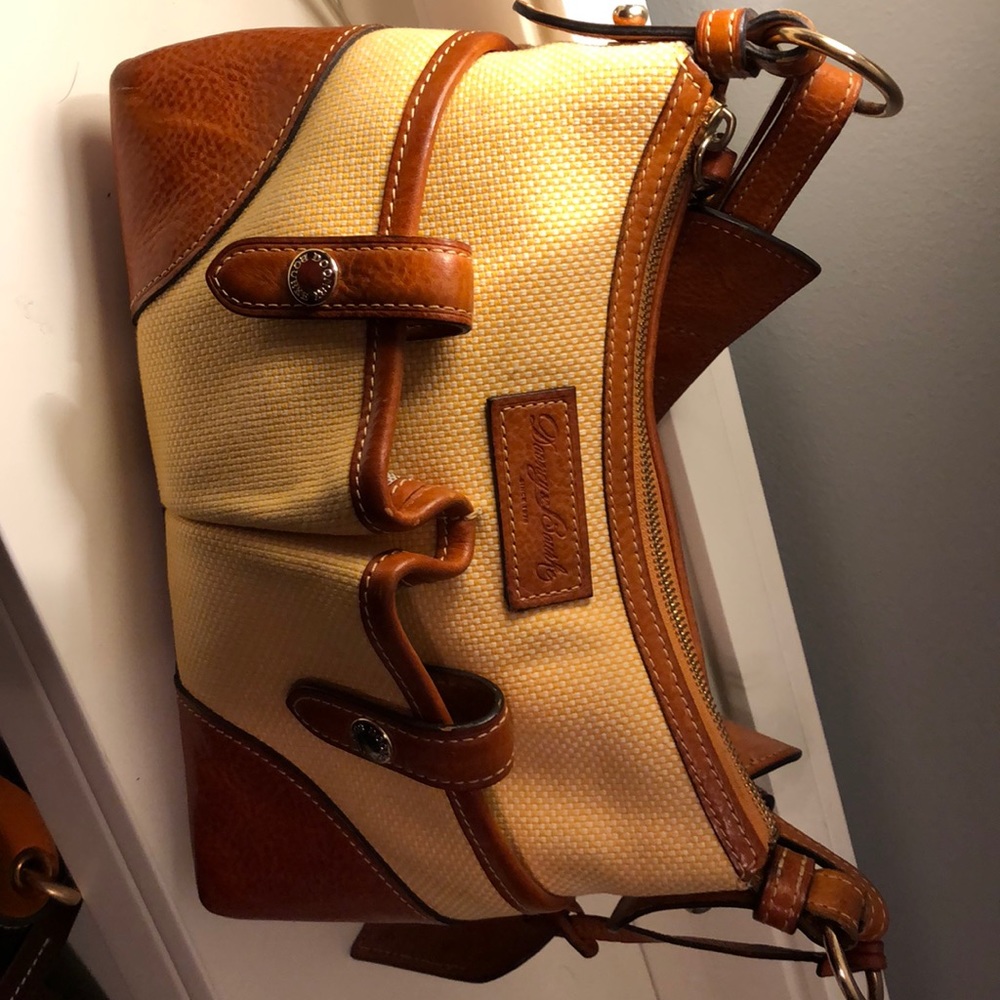 Dooney & Bourke bag